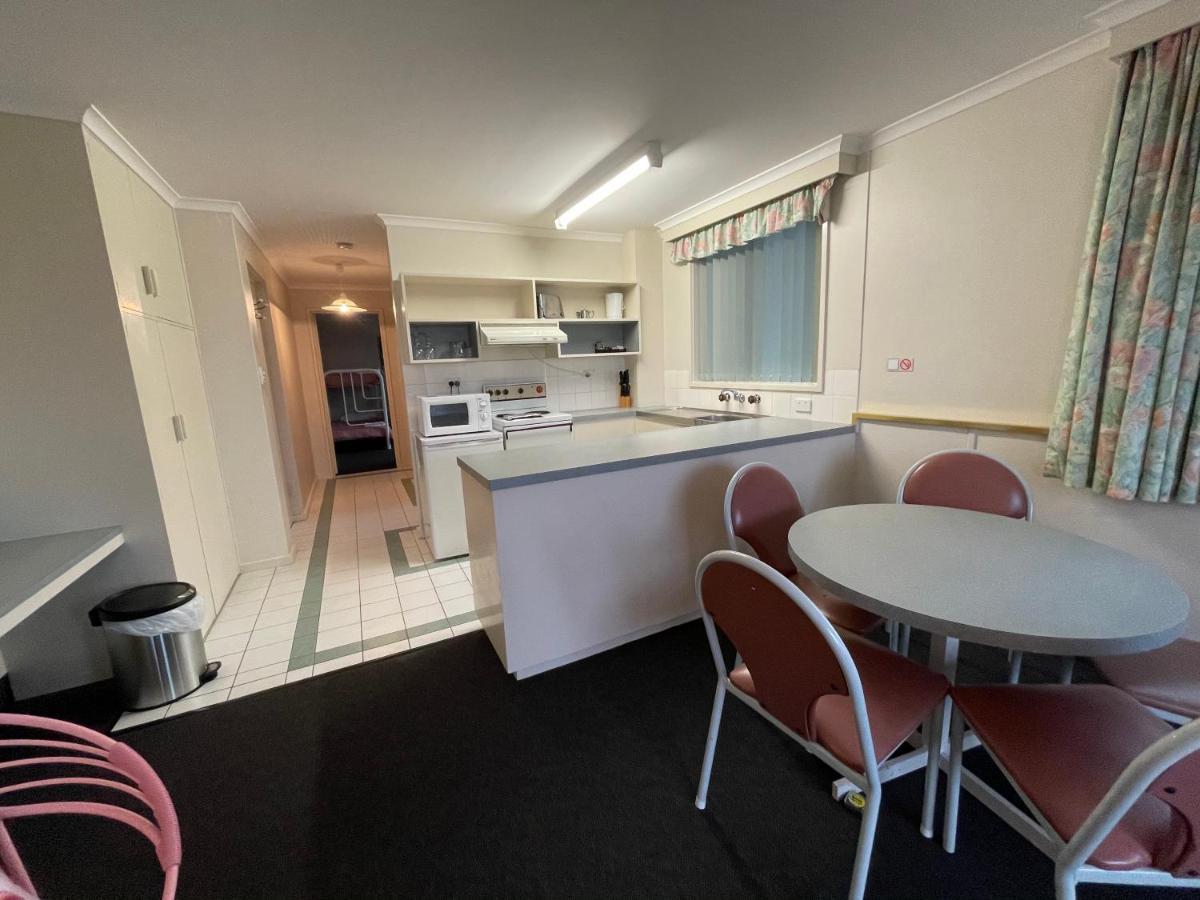 Parklane Motel Launceston Exterior photo