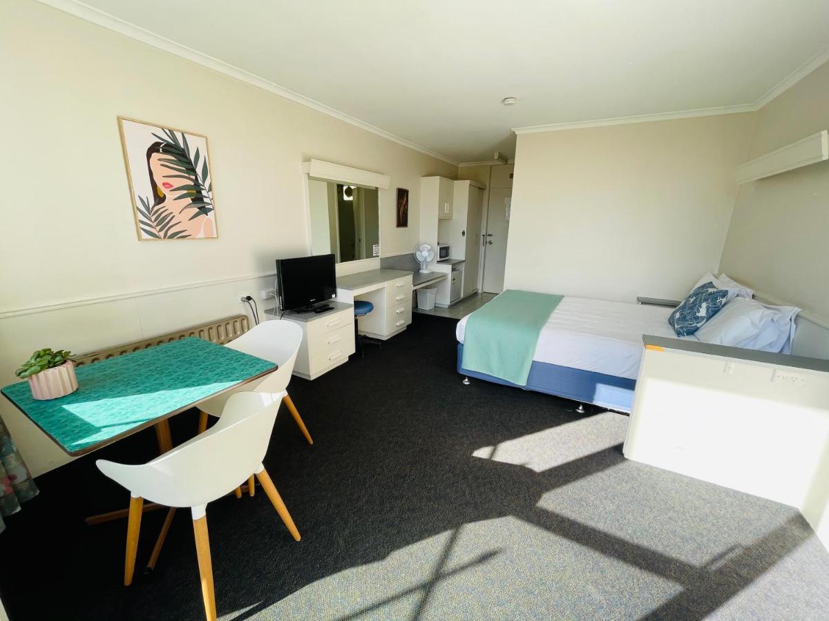 Parklane Motel Launceston Exterior photo